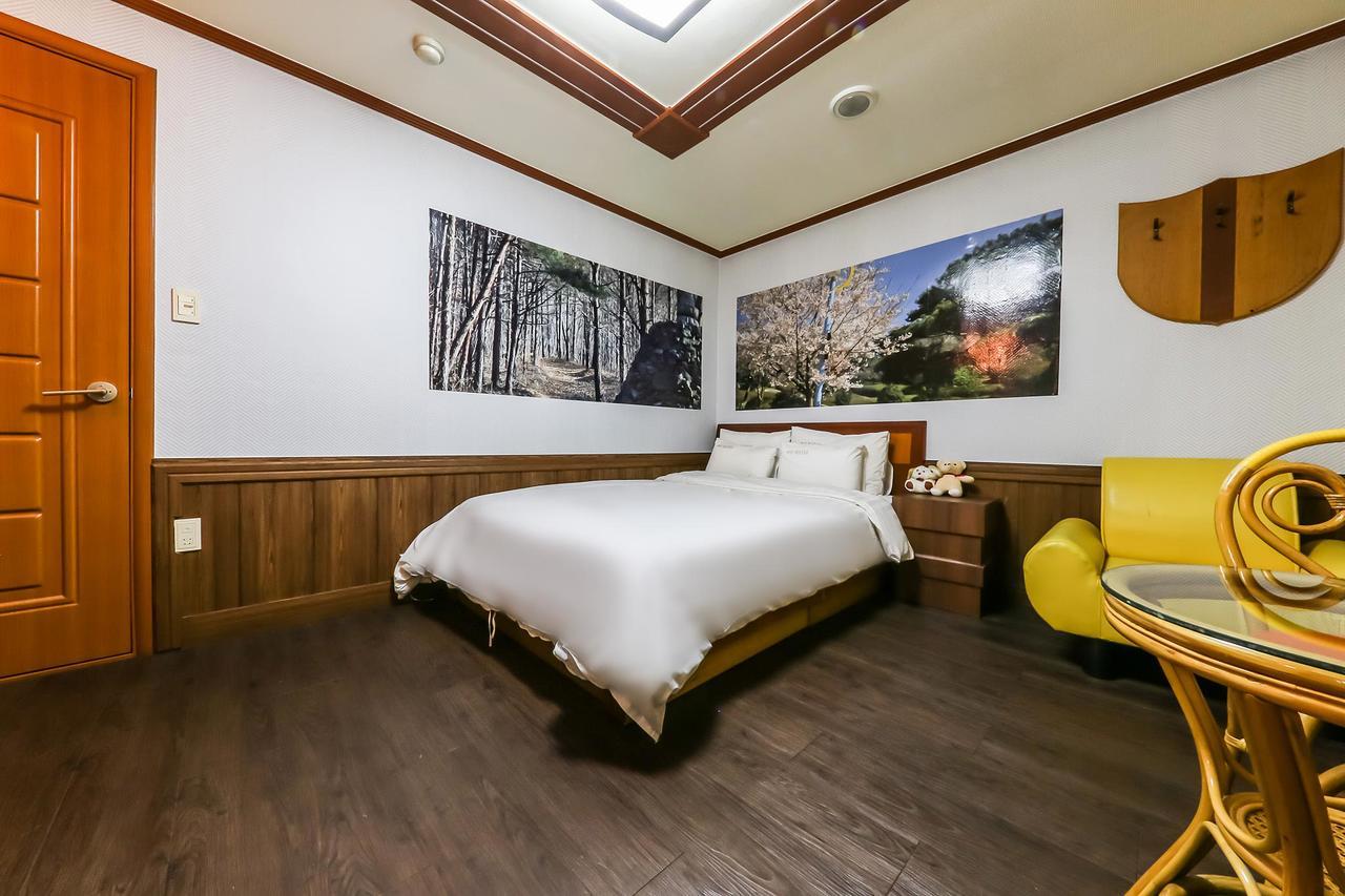 Pine Motel Boryeong Luaran gambar